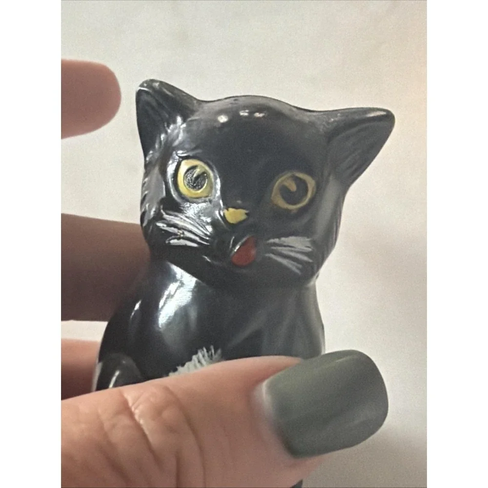 Vtg F&F Figural 1959s MCM Plastic Cat & Dog Salt & Pepper Shakers Fido & Fifi